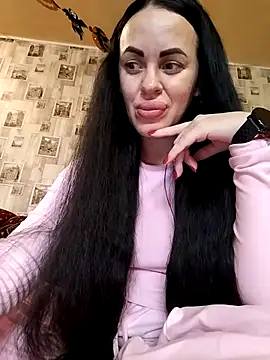 Snapshot of Stefaniyaxq chatting on 11.06.25 Stefaniyaxq online show from 11.06.25