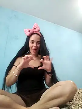 Snapshot of Stefaniyaxq chatting on 11.07.25 Stefaniyaxq online show from 11.07.25