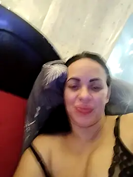 Snapshot of Stefaniyaxq chatting on 11.14.25 Stefaniyaxq online show from 11.14.25