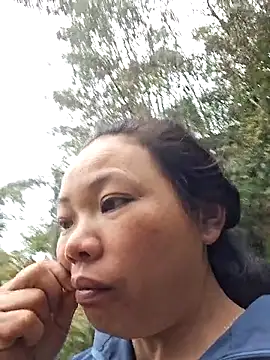 Snapshot of miomio-12 chatting on 02.22.26 miomio-12 online show from 02.22.26