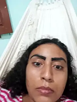 Snapshot of ZS_Oficial chatting on 10.26.25 ZS Oficial online show from 10.26.25