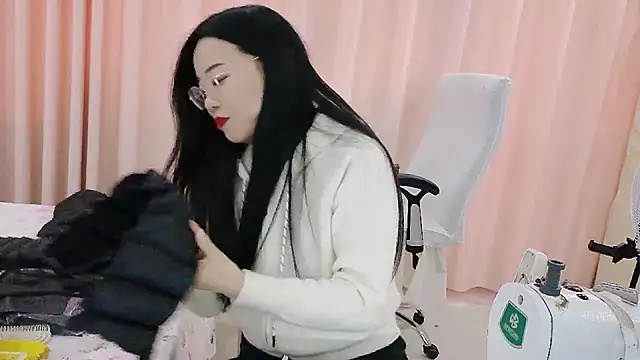 Snapshot of CCOO520 chatting on 11.09.25 CCOO520 online show from 11.09.25