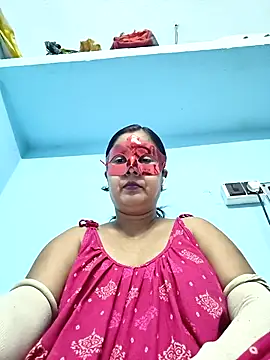misti02 online show from 10.08.25