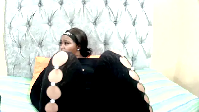 Lollilips105 online show from 12.02.25