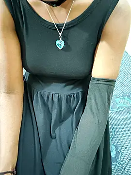 Snapshot of Chennai-couples chatting on 10.29.25 Chennai-couples online show from 10.29.25