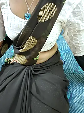 Snapshot of Chennai-couples chatting on 11.13.25 Chennai-couples online show from 11.13.25