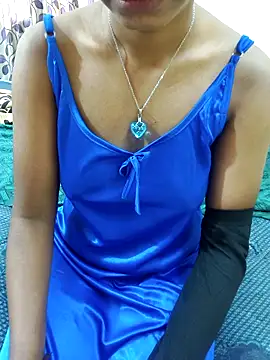 Snapshot of Chennai-couples chatting on 11.25.25 Chennai-couples online show from 11.25.25