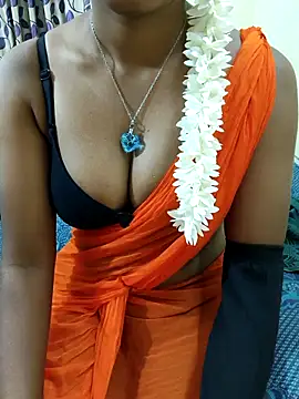 Snapshot of Chennai-couples chatting on 12.01.25 Chennai-couples online show from 12.01.25