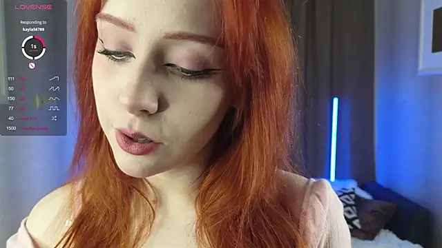 Snapshot of BelyingDentin chatting on 11.28.25 BelyingDentin online show from 11.28.25