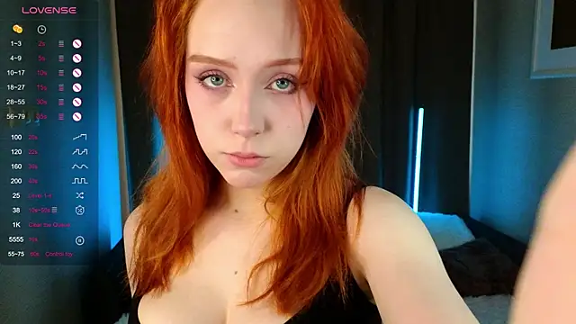 Snapshot of BelyingDentin chatting on 12.14.25 BelyingDentin online show from 12.14.25