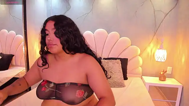 CatalinaCoopper online show from 11.10.25