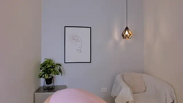 Liselotte  online show from 02.04.26