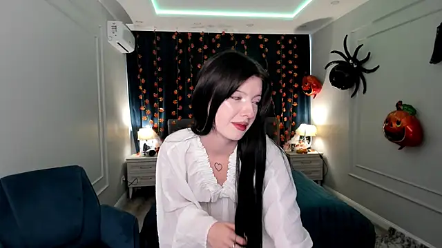 RoxyHopper online show from 10.25.25