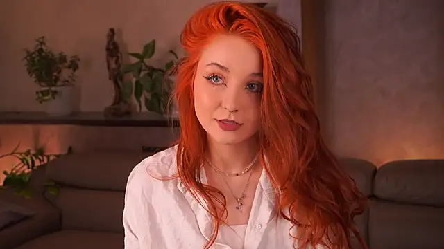 Snapshot of EraDrey chatting on 10.29.25 EraDrey online show from 10.29.25