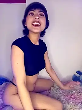 Eva Feller69 online show from 10.15.25