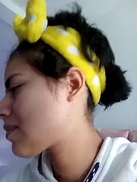 Eva Feller69 online show from 10.25.25