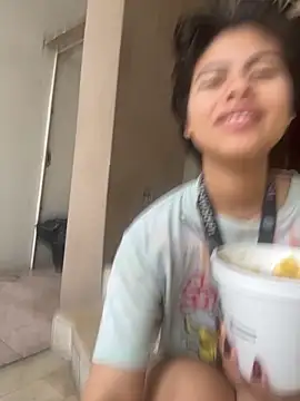 Eva Feller69 online show from 12.21.25