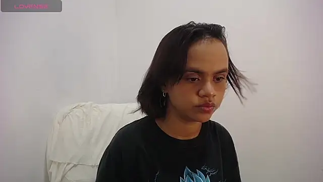 Snapshot of Keyli_sweet chatting on 11.07.25 Keyli sweet online show from 11.07.25