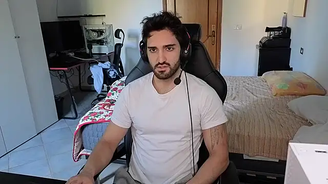 Al3xox02 online show from 02.18.26