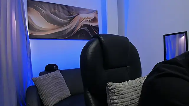 Leoo Miller online show from 02.18.26