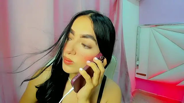 Snapshot of cielooo_ chatting on 12.15.25 cielooo online show from 12.15.25