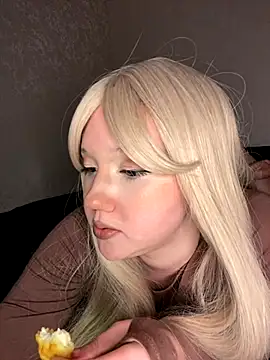 Darling Bri  online show from 11.01.25