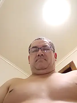 Snapshot of Alfred_00000 chatting on 10.09.25 Alfred 00000 online show from 10.09.25