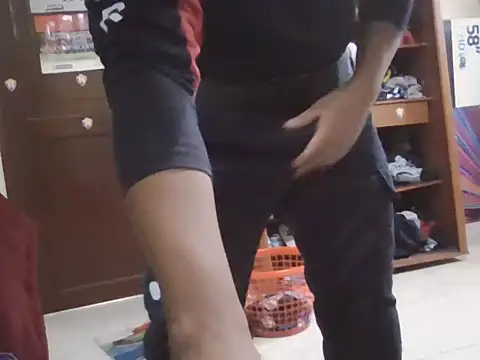 marco13y online show from 01.31.26