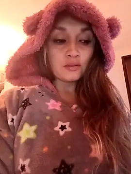 Snapshot of Nata-A77 chatting on 10.15.25 Nata-A77 online show from 10.15.25