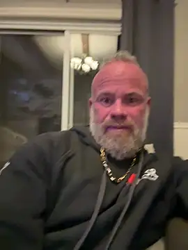 Snapshot of Muscledick40 chatting on 03.04.26 Muscledick40 online show from 03.04.26