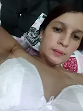 Mariana08andDiego online show from 11.21.25