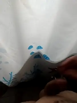 SantiagoB2 online show from 10.28.25