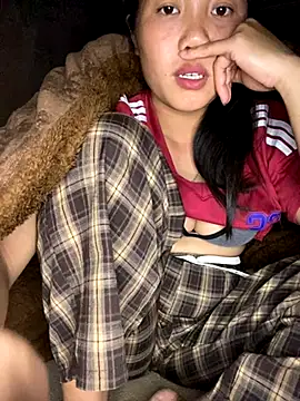 Snapshot of Pii_x chatting on 10.21.25 Pii x online show from 10.21.25