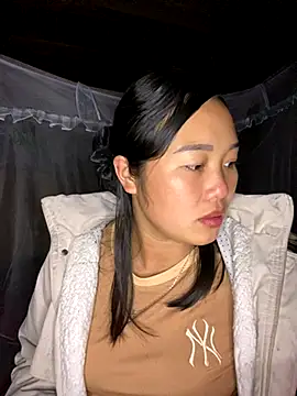 Snapshot of Pii_x chatting on 11.13.25 Pii x online show from 11.13.25