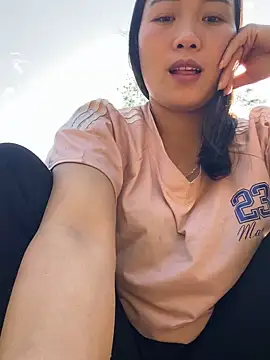 Snapshot of Pii_x chatting on 11.22.25 Pii x online show from 11.22.25