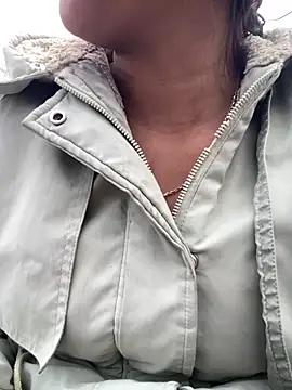 Snapshot of Pii_x chatting on 12.16.25 Pii x online show from 12.16.25