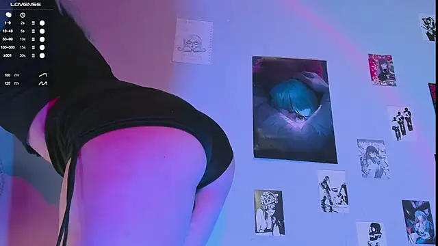 Snapshot of bixxxiz chatting on 11.04.25 bixxxiz online show from 11.04.25