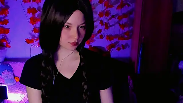 HoneyDazzle online show from 10.12.25