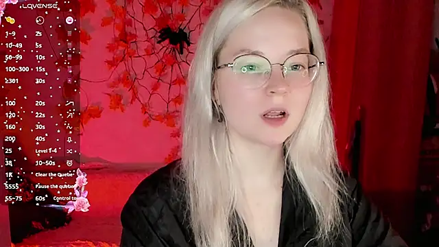 HoneyDazzle online show from 11.05.25