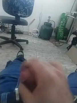 Snapshot of Jamasssss chatting on 10.24.25 Jamasssss online show from 10.24.25