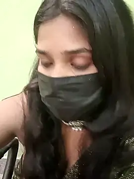 Beautiful Eye online show from 11.23.25