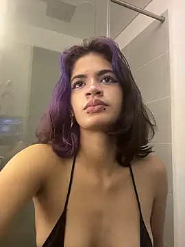 Snapshot of sukulaurens chatting on 01.09.26 sukulaurens online show from 01.09.26