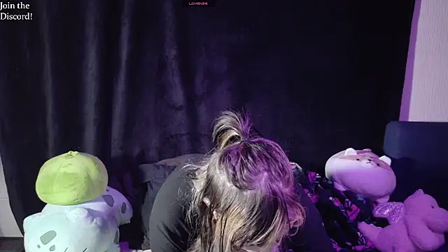 Snapshot of venusflytrapped chatting on 02.02.26 venusflytrapped online show from 02.02.26