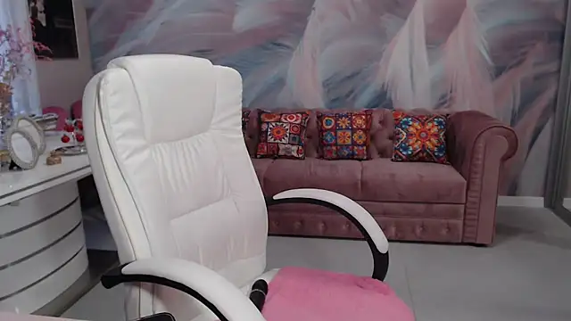 Arisa5000 online show from 02.28.25