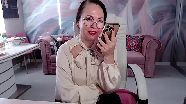 Arisa5000 online show from 11.03.25