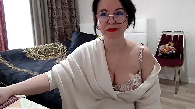 Arisa5000 online show from 02.20.26