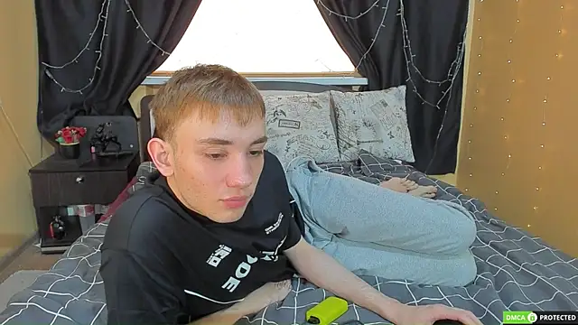 Snapshot of felixcurt69 chatting on 05.10.26 felixcurt69 online show from 05.10.26