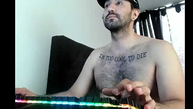 Snapshot of coolfriki chatting on 02.01.26 coolfriki online show from 02.01.26