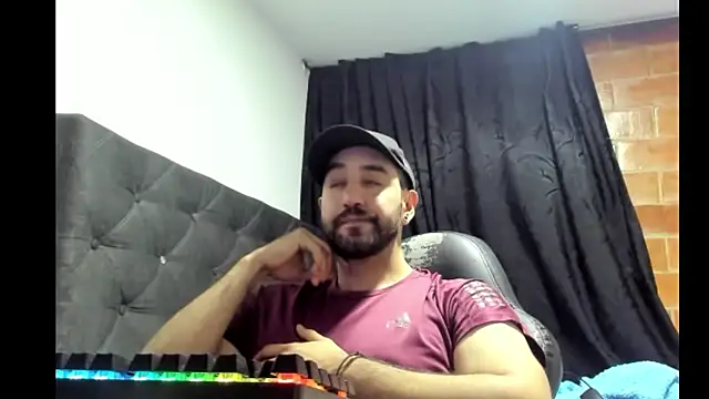 Snapshot of coolfriki chatting on 02.09.26 coolfriki online show from 02.09.26