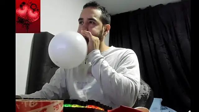 Snapshot of coolfriki chatting on 02.14.26 coolfriki online show from 02.14.26